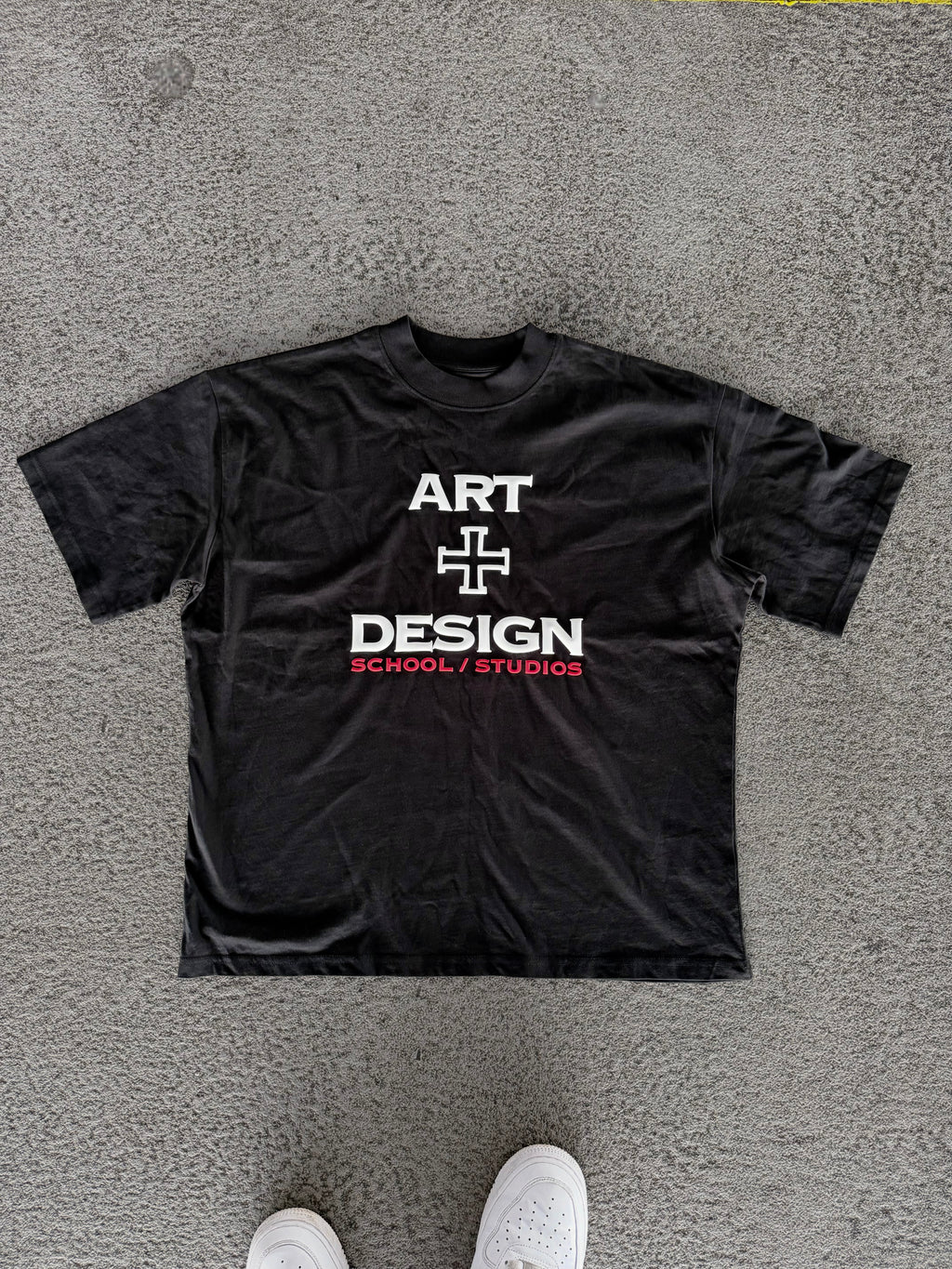 ART SCHOOL TEE