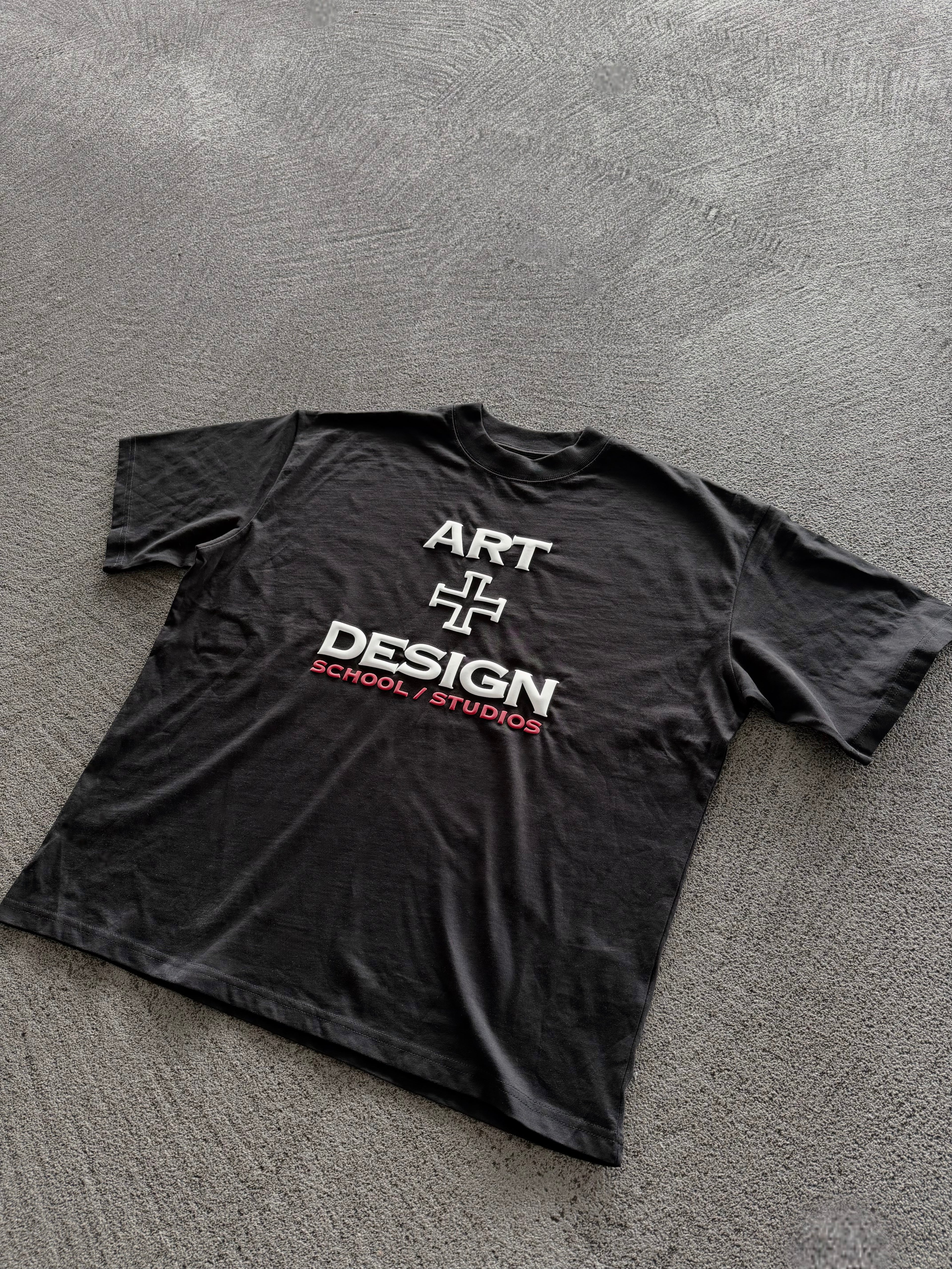 ART SCHOOL TEE
